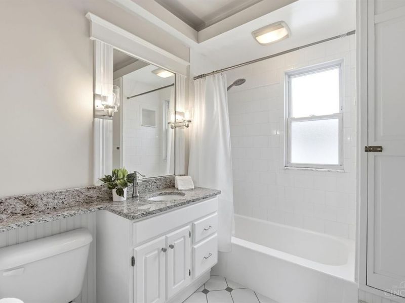 3767 Hyde Park Avenue, Cincinnati, OH 45209 Photo 22