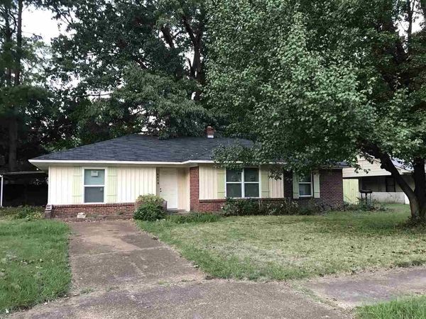4418 QUINCE RD, Memphis, TN 38117