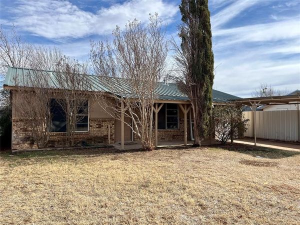 206 Taylor, Merkel, TX 79536