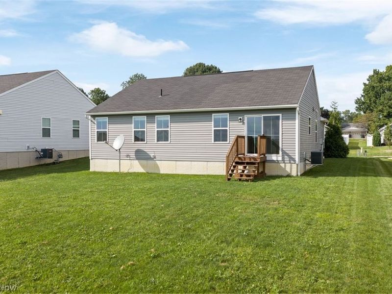 7030 Gauntlet Street SW, Massillon, OH 44646 Photo 35
