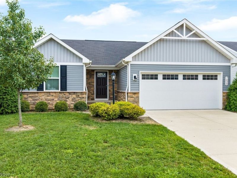 7030 Gauntlet Street SW, Massillon, OH 44646 Photo 5