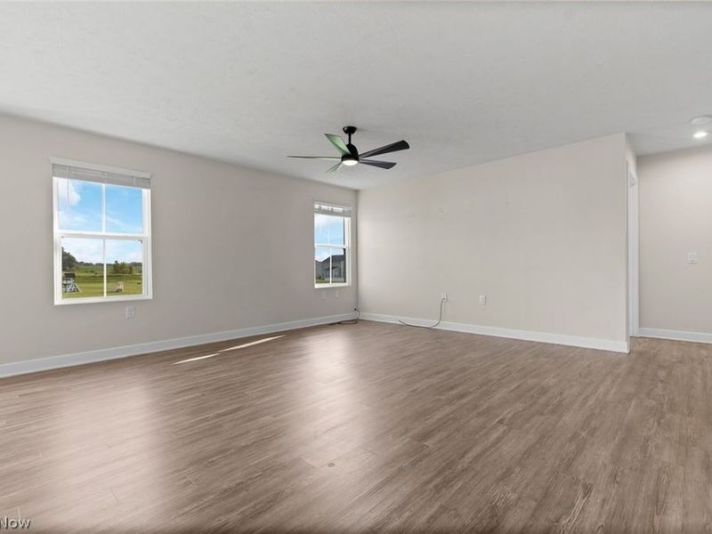 7030 Gauntlet Street SW, Massillon, OH 44646 Photo 8