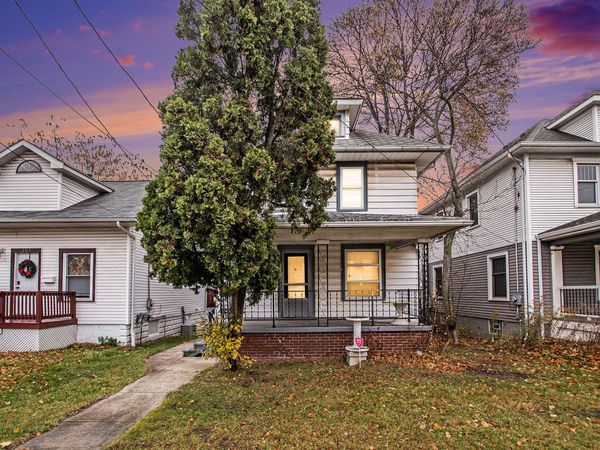 209 E Mount Hope Avenue, Lansing, MI 48910