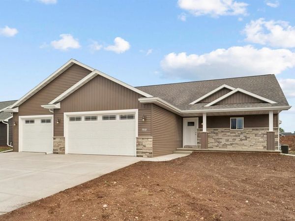 W7032 JACLYN LANE, Greenville, WI 54942
