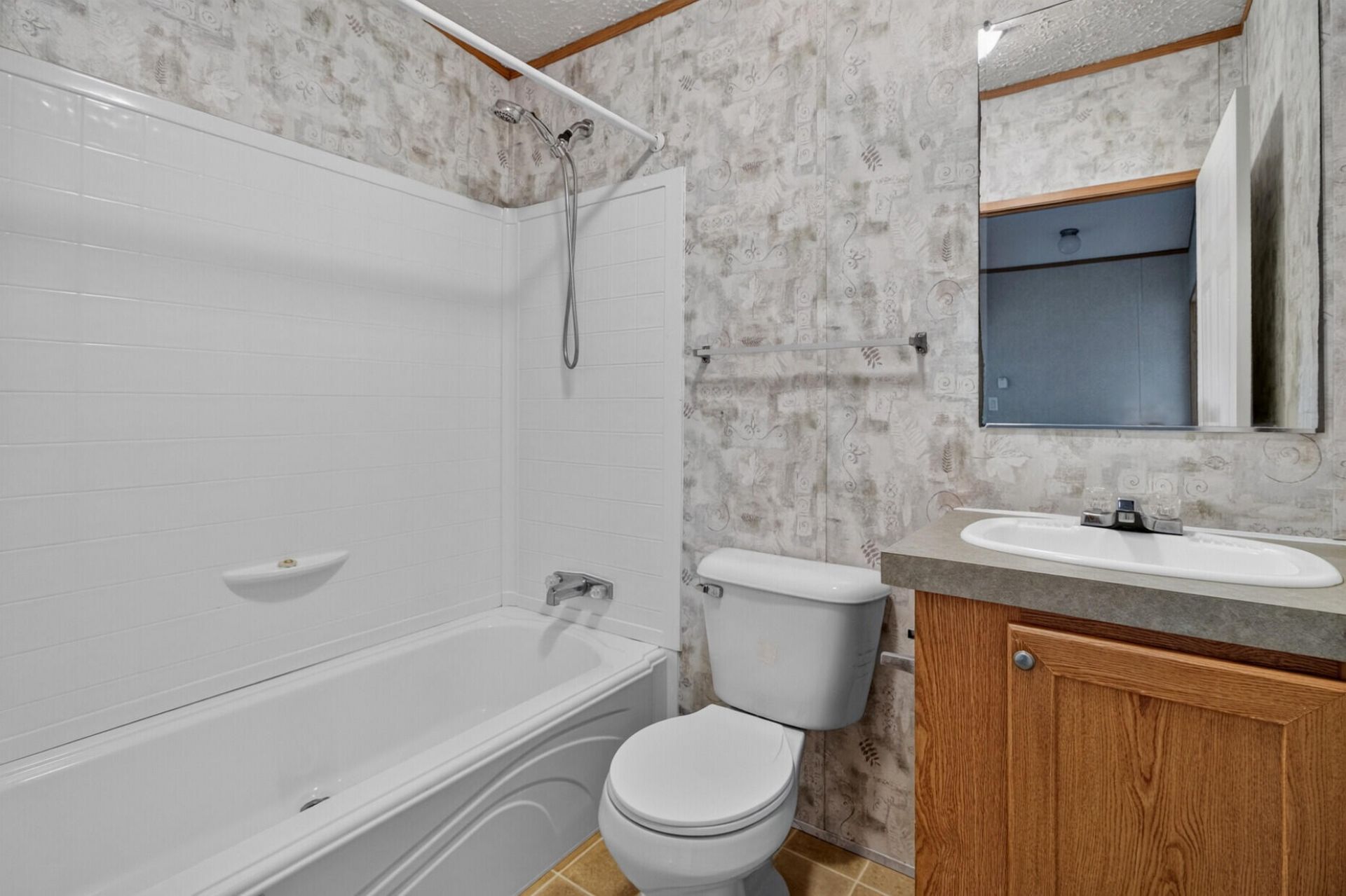 150 Backhall Road Photo 17