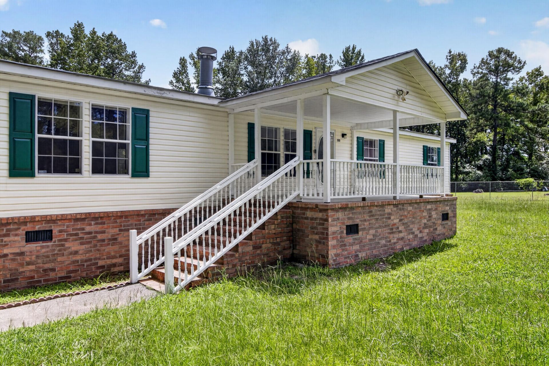 150 Backhall Road Photo 4