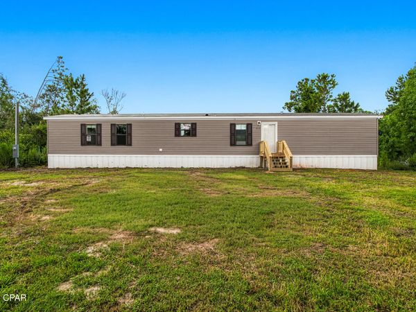 11808 Magnolia Street , Fountain, FL 32438