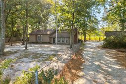 1069 Fallaw Road photo 4