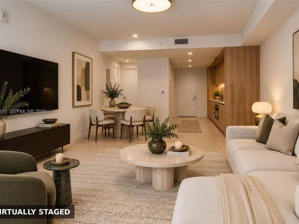 77 SE 5th ST, Unit 1607, Miami, FL 33131