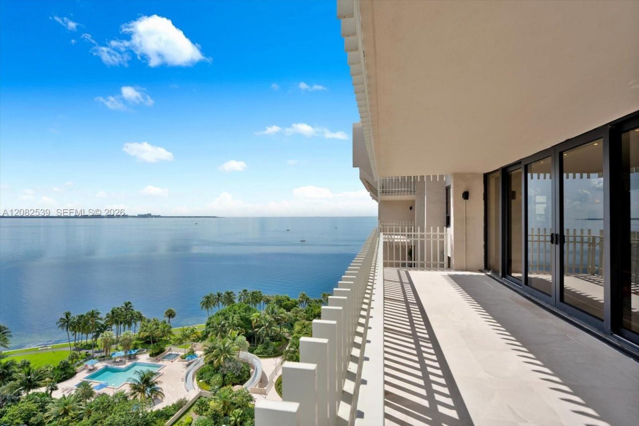2 Grove Isle Dr , Unit B1709, Miami, FL 33133 Photo