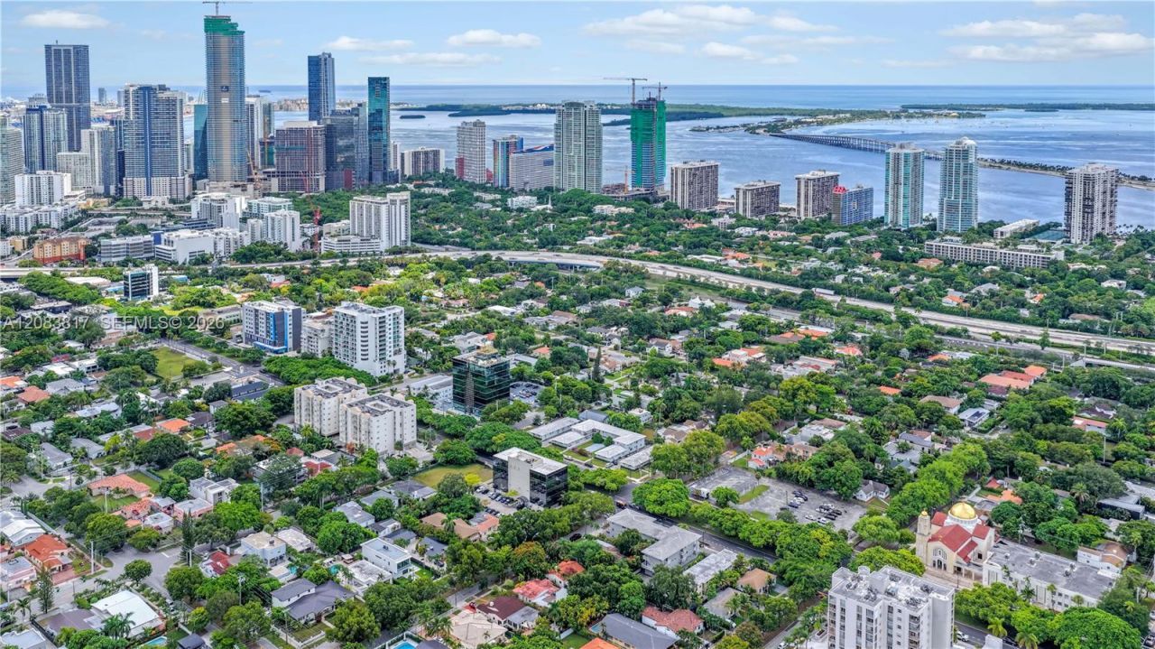 2300 SW 3rd Ave, Unit 12A, Miami, FL 33129 Photo
