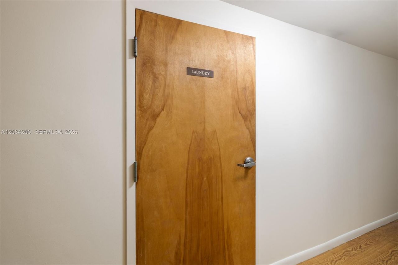 1542 Drexel Ave, Unit 302, Miami Beach, FL 33139 Photo