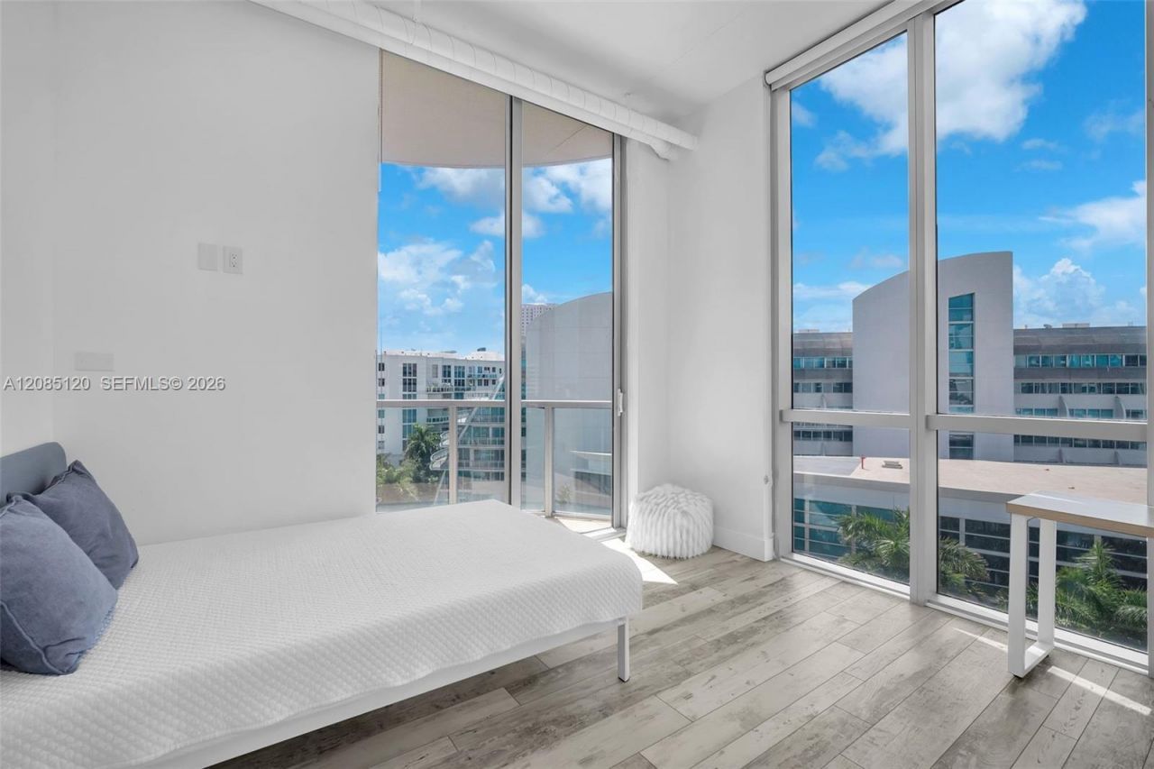 3029 NE 188th St , Unit 725, Aventura, FL 33180 Photo