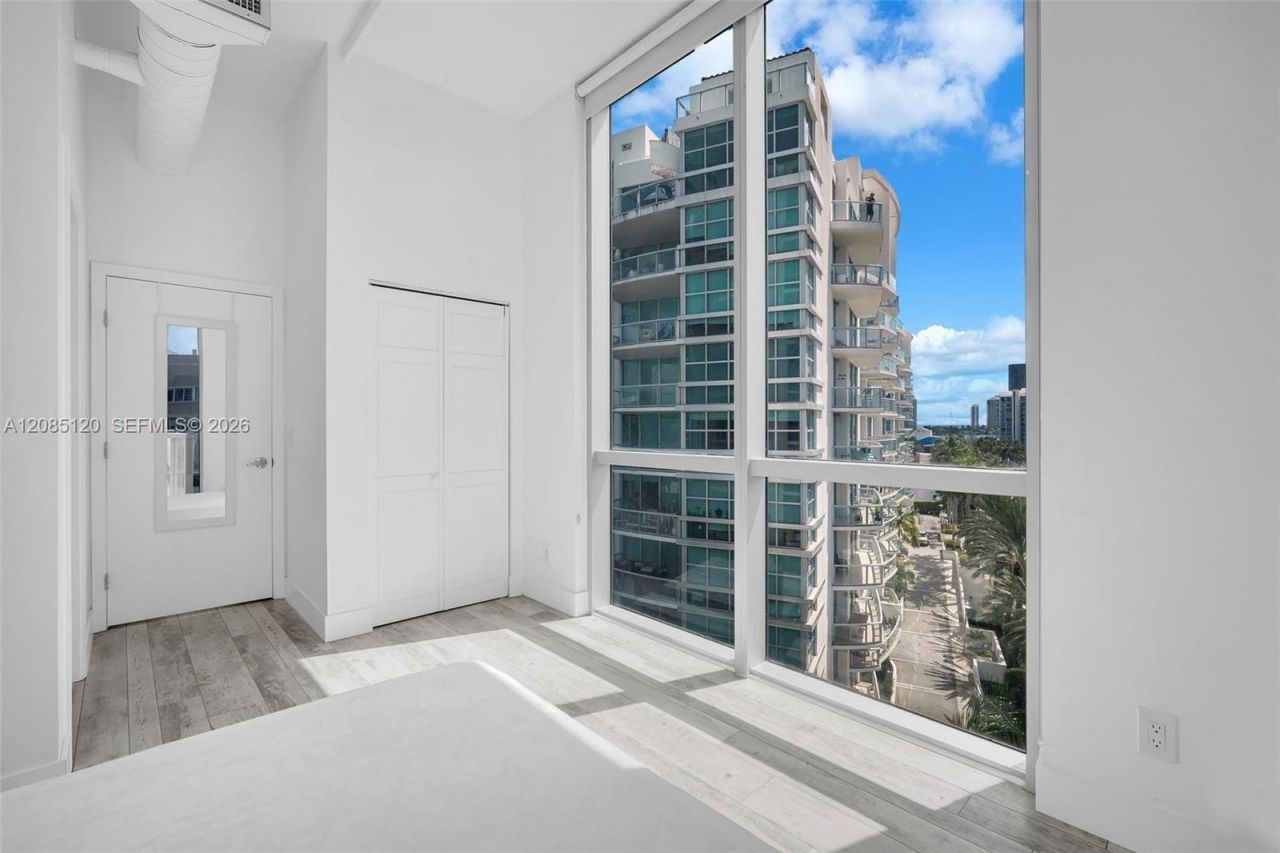 3029 NE 188th St , Unit 725, Aventura, FL 33180 Photo