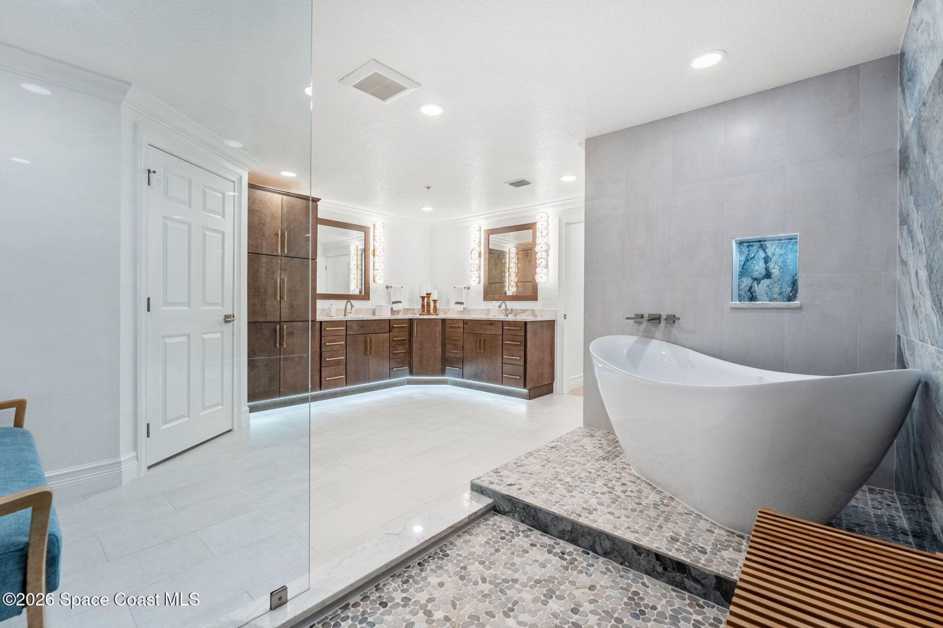 225 N Atlantic Avenue, Unit 603, Cocoa Beach, FL 32931 Photo