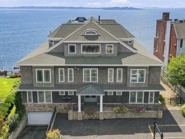 225 Humphrey Street, Unit 6, Swampscott, MA 01907