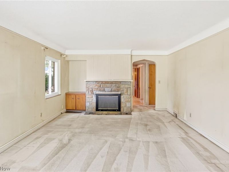 300 Eastland Road, Berea, OH 44017 Photo 10