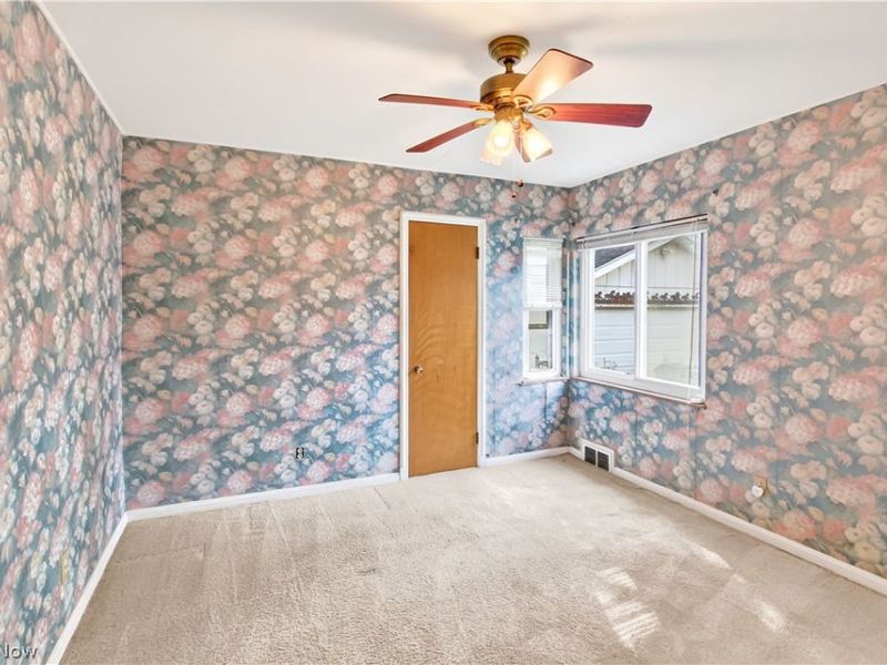 300 Eastland Road, Berea, OH 44017 Photo 13