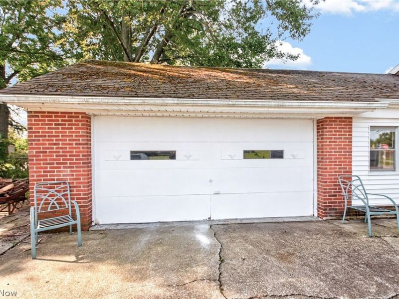 300 Eastland Road, Berea, OH 44017 Photo 29