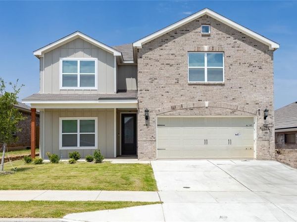 7616 Lumberjack Lane, Fort Worth, TX 76120