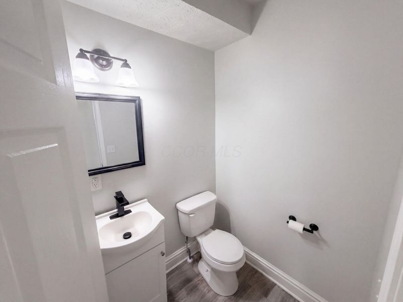 926 Ellsworth Avenue , Columbus, OH 43206 Photo 14