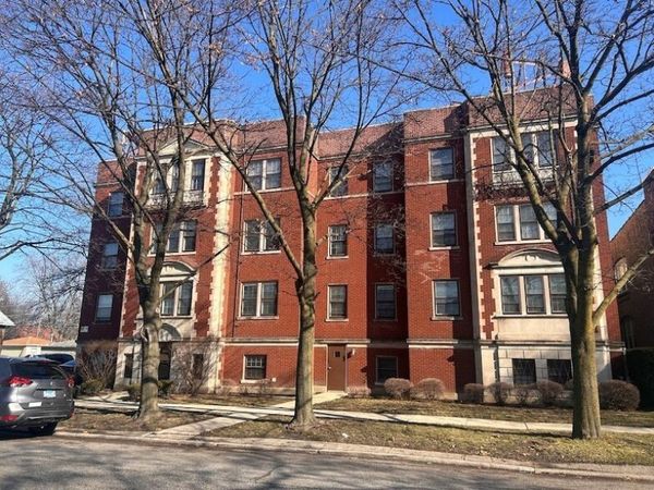 6348 13th Street , Unit A04, Berwyn, IL 60402