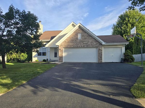 6585 SONOMA , Rockford, IL 61114