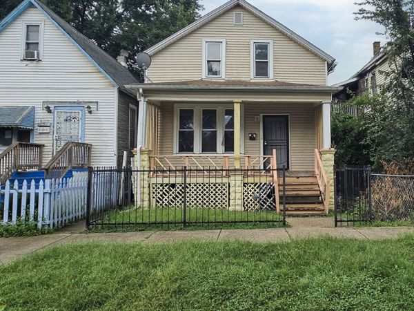 11566 S Lafayette Avenue, Chicago, IL 60628