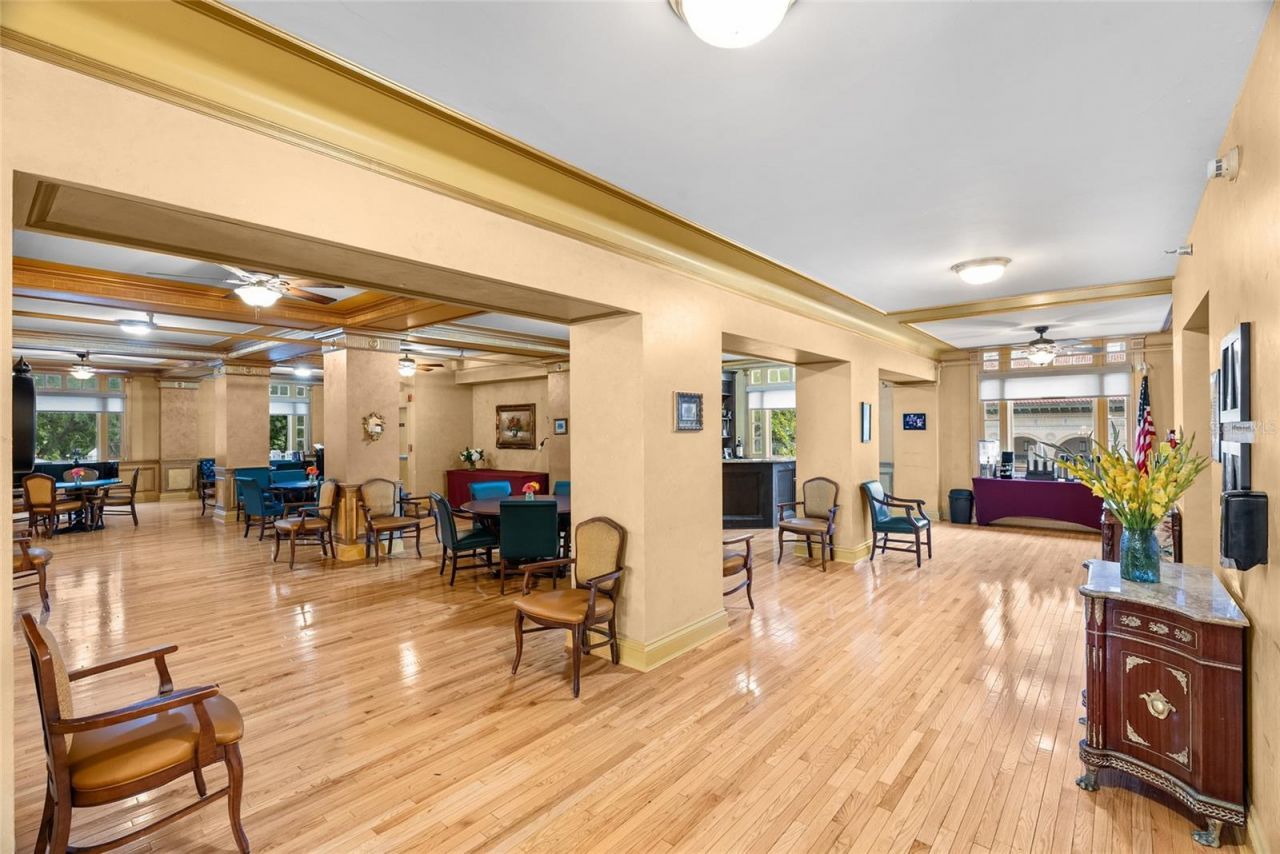 411 1st Avenue N, Unit 712, Saint Petersburg, FL 33701 Photo