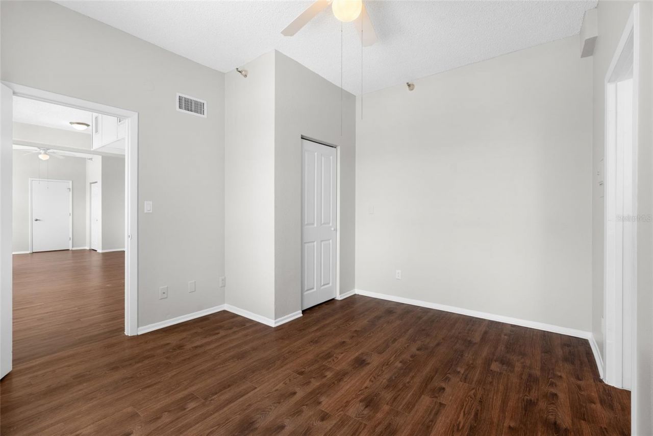 411 1st Avenue N, Unit 709, Saint Petersburg, FL 33701 Photo