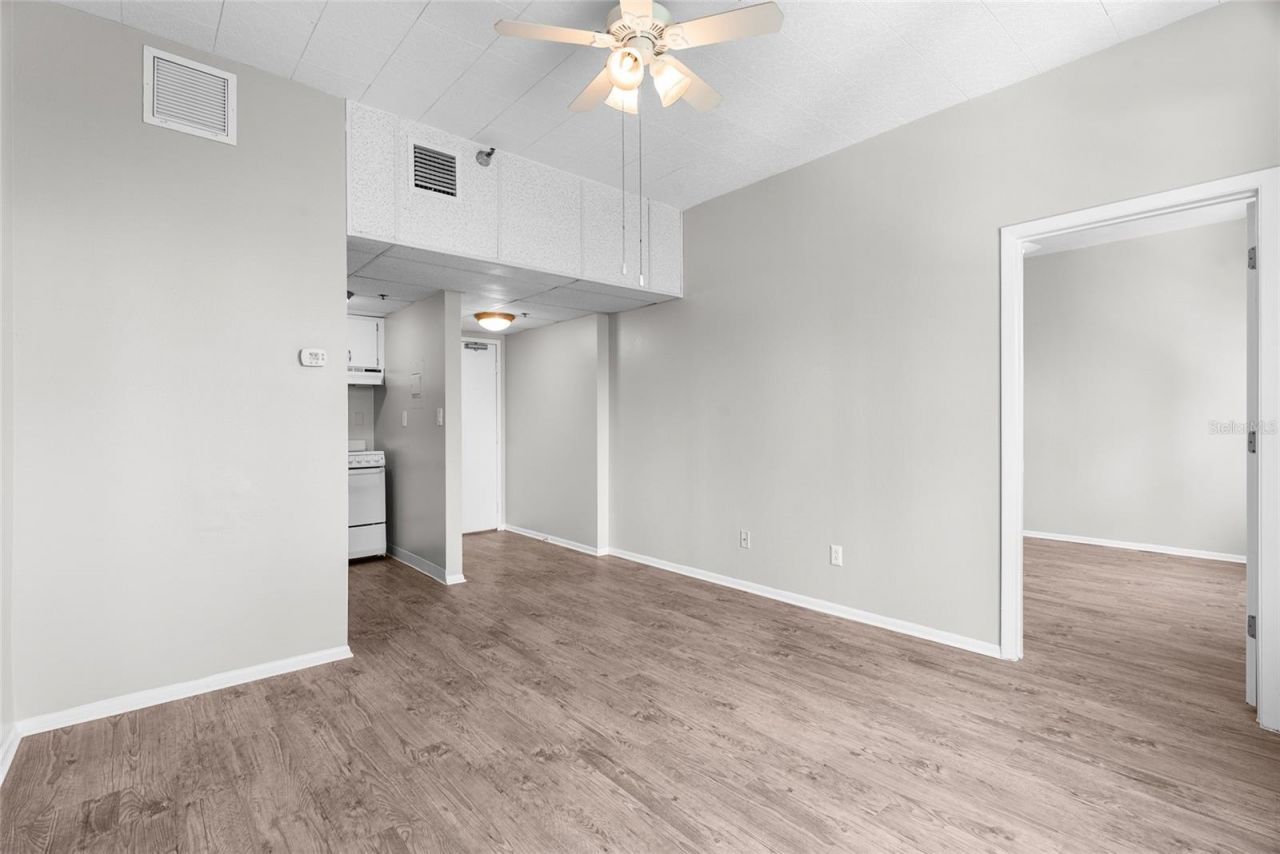 411 1st Avenue N, Unit 713, Saint Petersburg, FL 33701 Photo