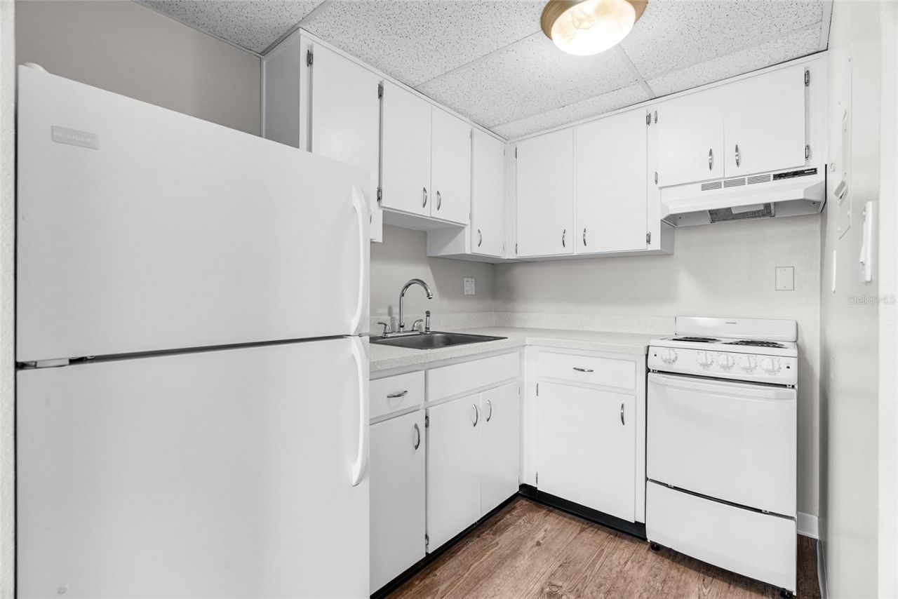 411 1st Avenue N, Unit 713, Saint Petersburg, FL 33701 Photo