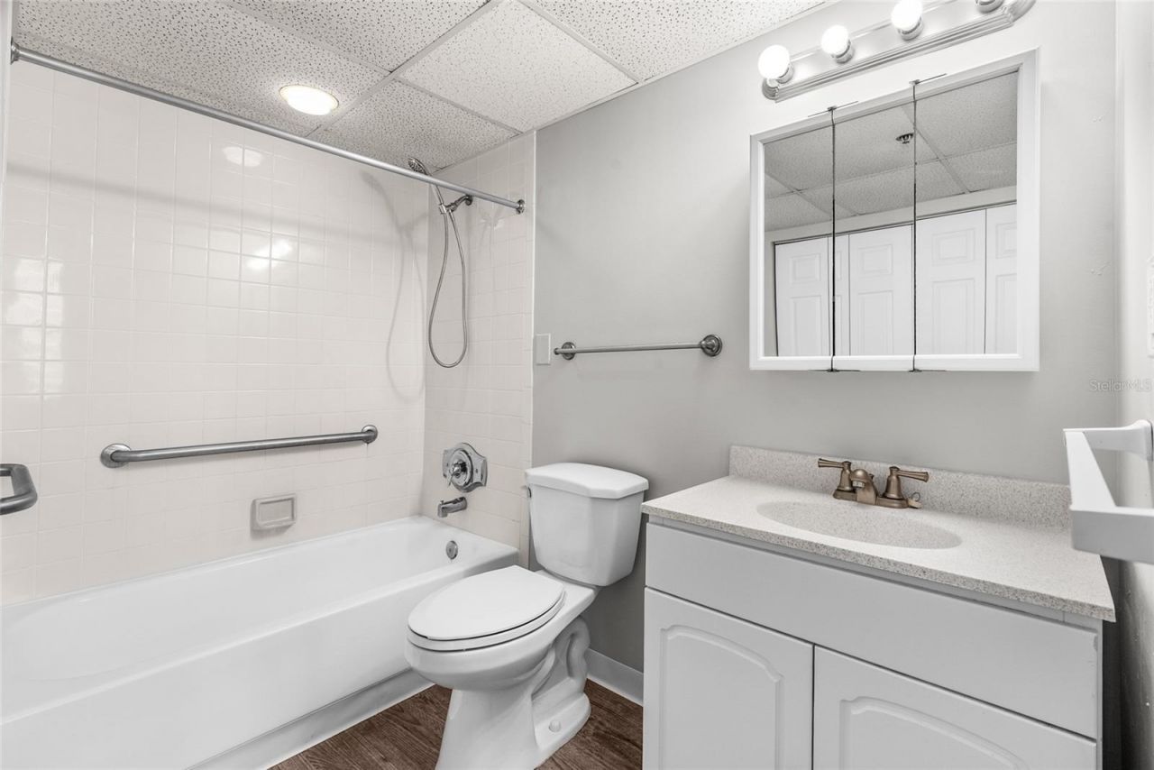 411 1st Avenue N, Unit 713, Saint Petersburg, FL 33701 Photo