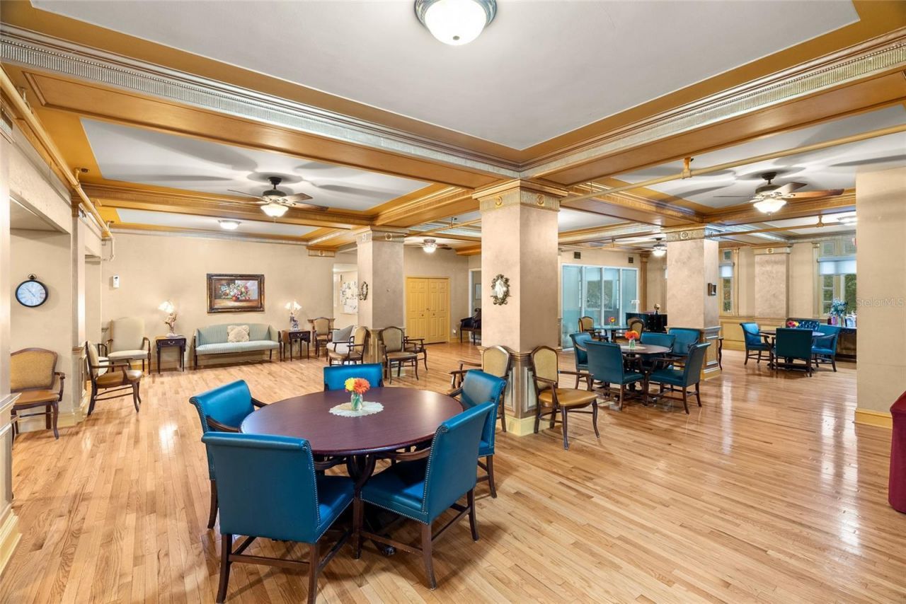 411 1st Avenue N, Unit 713, Saint Petersburg, FL 33701 Photo