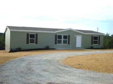 208 Cecil Webber Road, Berry, KY 41003