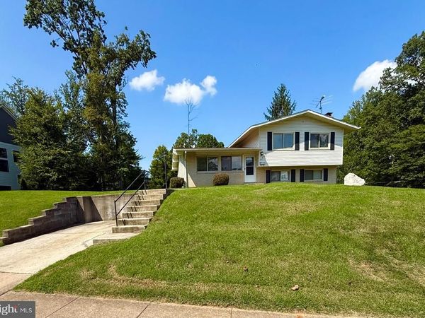 7700 GLENISTER DRIVE , SPRINGFIELD, VA 22152