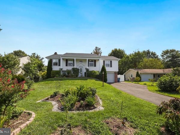 4003 MIDDLE RIDGE DRIVE, FAIRFAX, VA 22033
