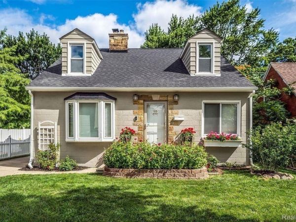 165 Bowers Street, Clawson, Mi 48017
