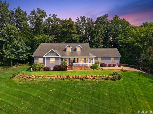 4377 Bootjack Trail, Oceola Township, Mi 48843