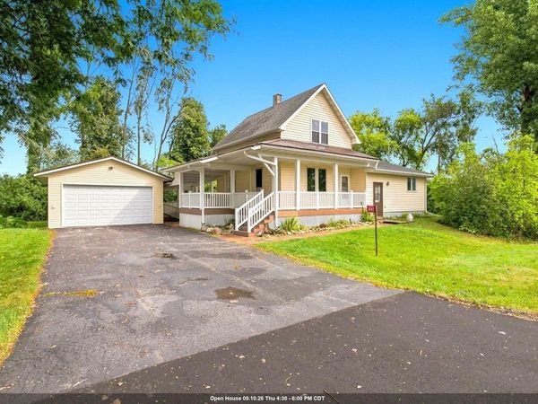 3847 HILL ROAD, Greenleaf, WI 54126