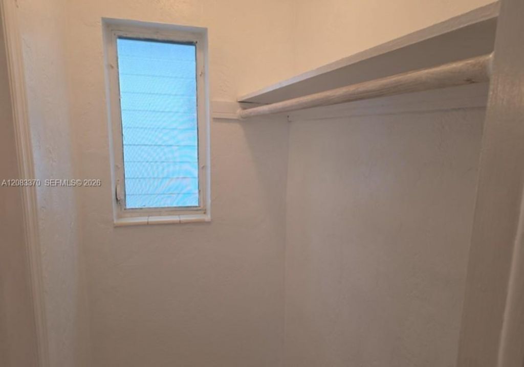 341 Monroe St, Unit 4, Hollywood, FL 33019 Photo
