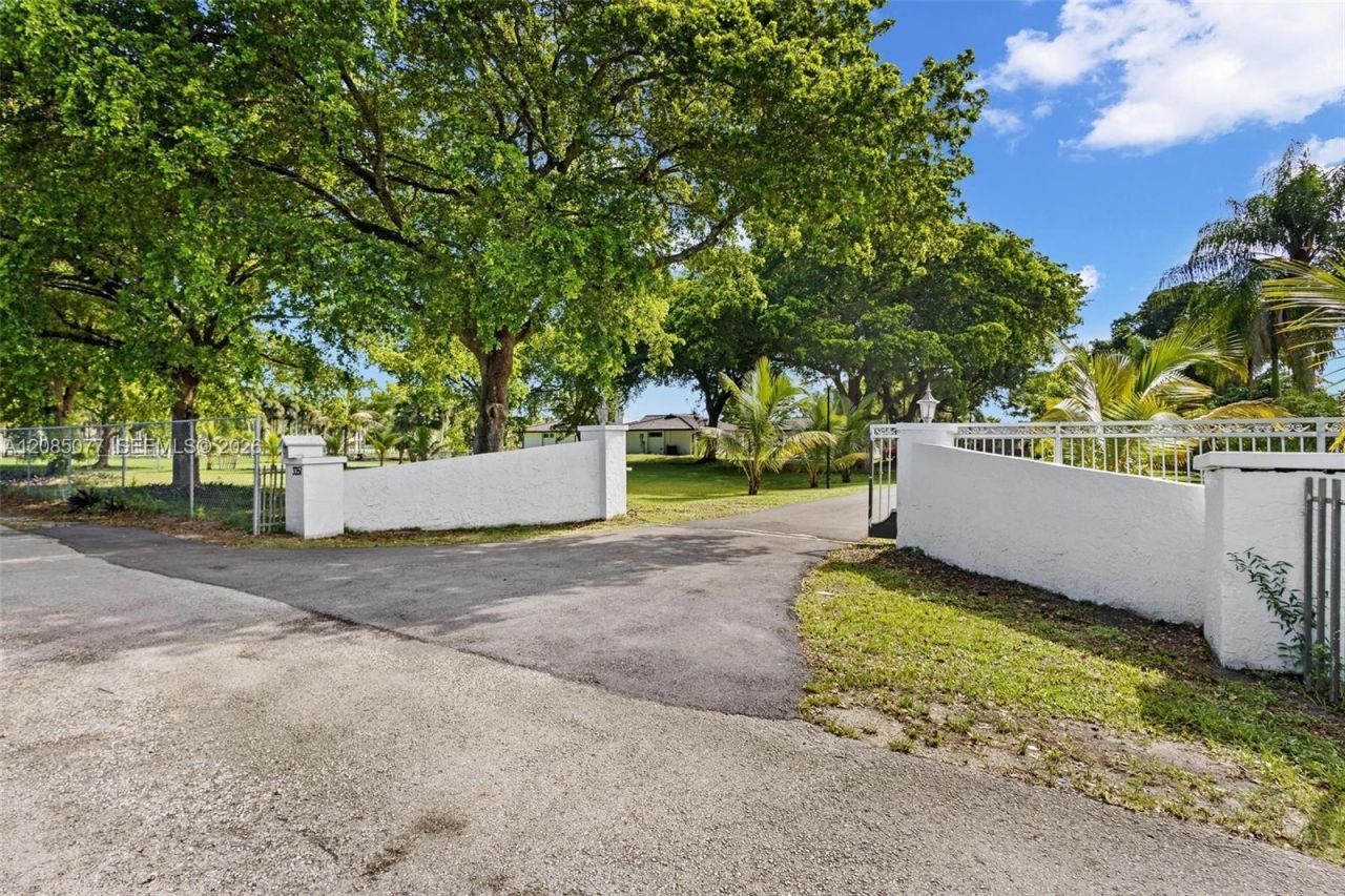 3351 SW 132nd Ave, Miramar, FL 33027 Photo
