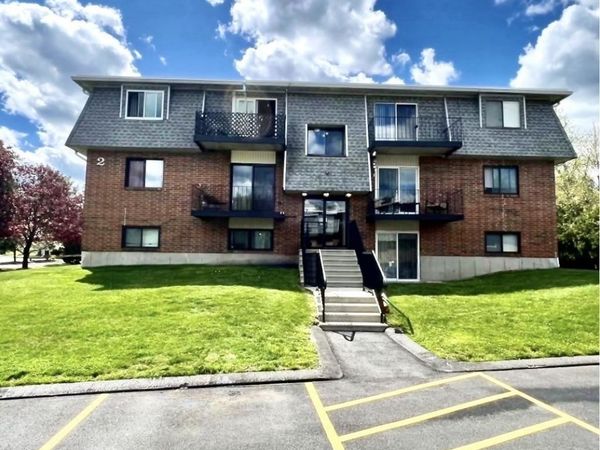 176 Maple Ave, Unit 2-4, Rutland, MA 01543