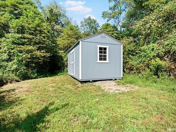 1061 Richardson Road, Winchester, OH 45679