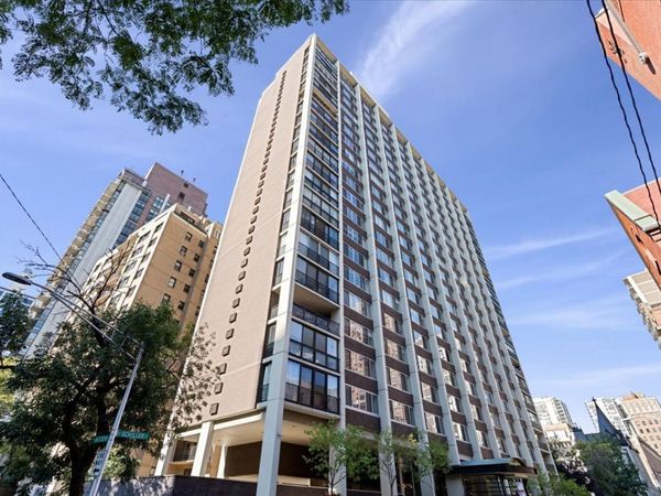 1 E Schiller Street , Unit 16C, Chicago, IL 60610