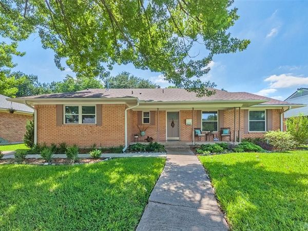 6221 Berryhill Street, Dallas, TX 75231