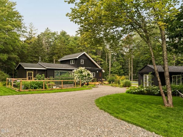 22 Old Ballpark Road, Kingston, NY 12401