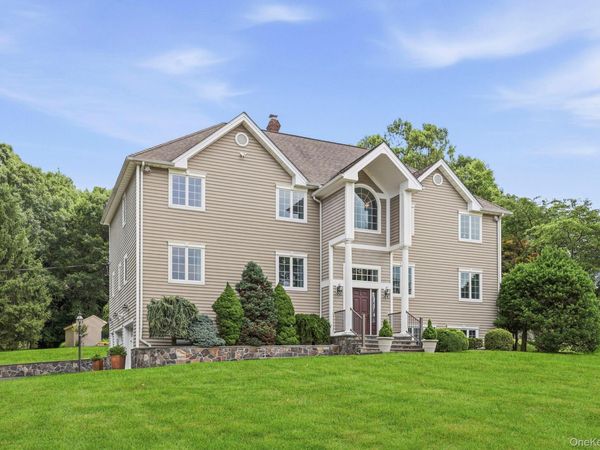 50 Wixon Pond Road, Mahopac, NY 10541