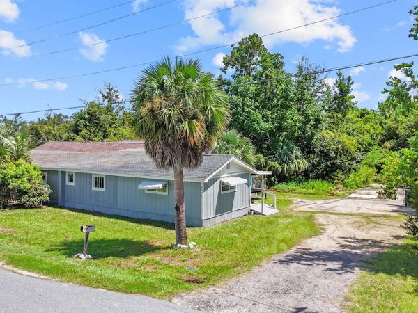 6726 W Smith Road, Southport, FL 32409