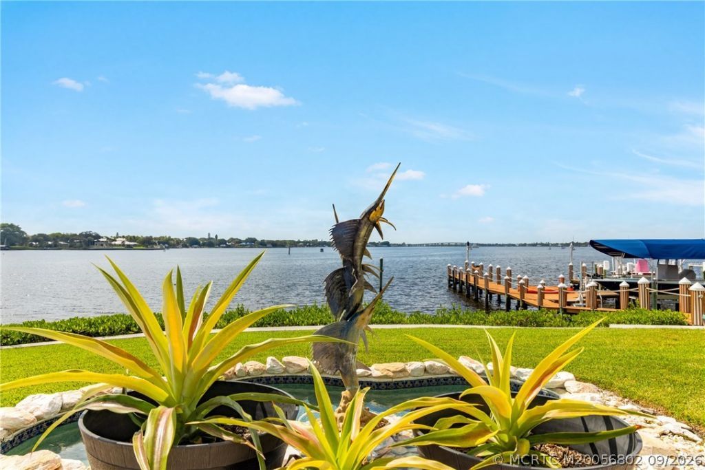 661 SW Bay Pointe Circle, Palm City, FL 34990 Photo